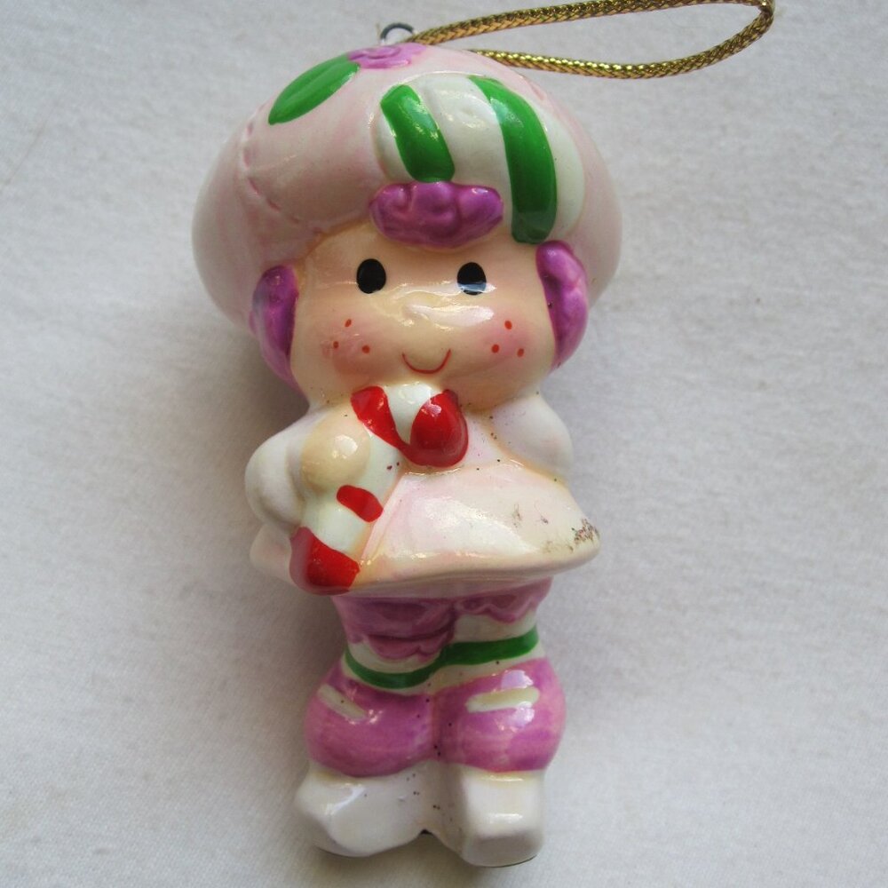1982 Strawberry Shortcake 3" Ceramic Christmas Tree Ornament: Raspberry Tart